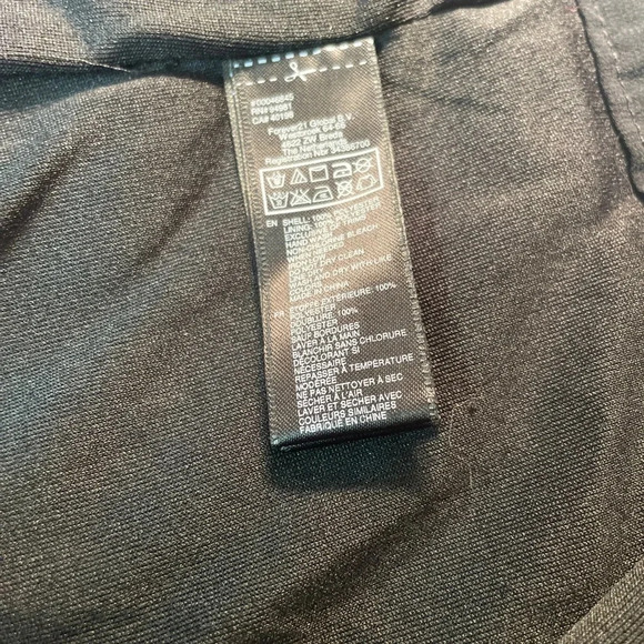 Forever 21 black pleated skirt size medium - Picture 4 of 6